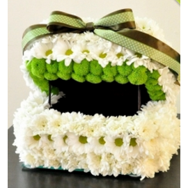 Aranjament  in forma de cutie bijuterii