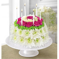 Aranjament  floral tort cu lumanari