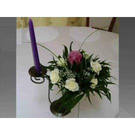 Aranjament masa trandafiri