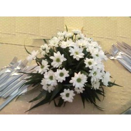 Aranjament de masa rotund din crizantema