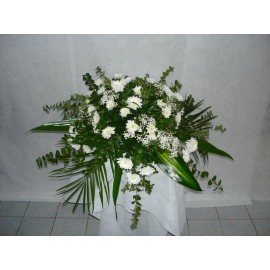 Gaspou prezidiu din crizanteme